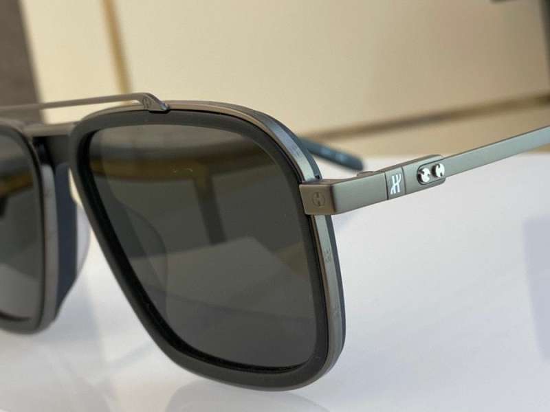 Picture of Hublot Sunglasses _SKUfw47508056fw